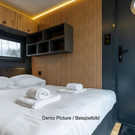 Hausboot Baltic Loft *