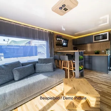 Hausboot Baltic Loft Dom wakacyjny *