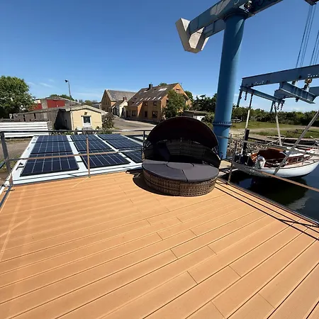 Dom wakacyjny Hausboot Baltic Loft Fehmarn