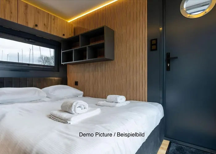 Hausboot Baltic Loft *